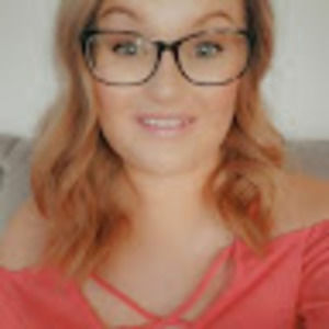 Meet your Posher, Madeline